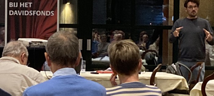 Oorlogscafé Koen Aerts